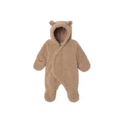 Abbildung von Baby Winter Overall aus Webpelz mit Ohren und Recycling Wattierung