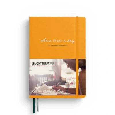 Abbildung von LEUCHTTURM1917 372387 Some Lines A Day 5 Jahres Buch, Medium A5, Hardcover Schreibbuch, years Memories Journaling, Rising Sun