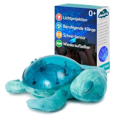 Abbildung von Cloud B Tranquil Turtle Nachtlicht mit Musik, wiederaufladbar, Aqua Unterwasserprojektionen 4 beruhigende Geräusche Helligkeit einstellbar Timer Tränenmelder recyceltes Gewebe