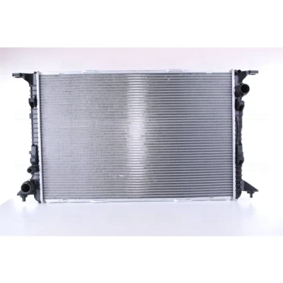 Abbildung von NISSENS 60359 Kühler, Motorkühlung Aluminium 720 471 36 Kühlrippen gelötet AUDI: A8 D4