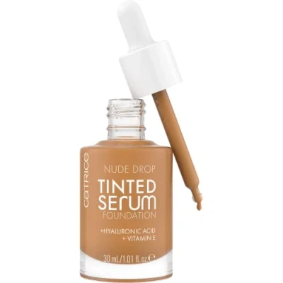Abbildung von Catrice Nude Drop Tinted Serum Foundation, Nr. 075C, Nude, langanhaltend, mattierend, natürlich, für sensible Haut, vegan, ölfrei, ohne Parfüm, Alkohol, 1er Pack (30ml)