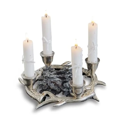 Abbildung von Loberon Kerzenständer Oria, rustikale Geweih Form, Adventskranz Alternative, Chalet Stil, Advent, Weihnachtsdekoration, Weihnachten, Aluminium, Silber