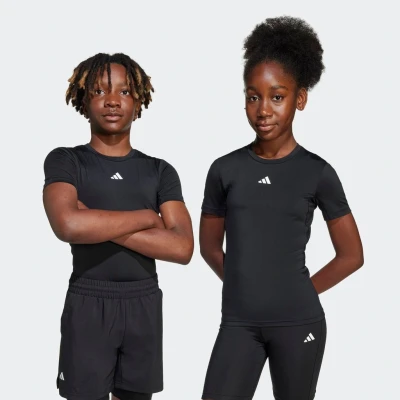 Abbildung von adidas Sportswear T Shirt J TF TEE