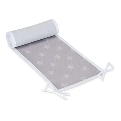 Abbildung von FabiMax Nestchen/Bettumrandung aus atmungsaktivem Netzstoff, 190 cm (50/90/50) für Beistellbett Basic, weiße Sterne auf grau