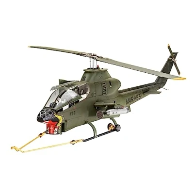 Abbildung von Revell Modellbausatz AH 1G Cobra I Erster Kampfhubschrauber seiner Art Detailgetreue Nachbildung im Maßstab 1:32 mit 226 Teilen Perfekt für erfahrene Modellbauer und Einsteiger ab 13