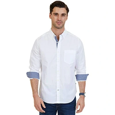 Abbildung von Nautica Herren Klassische Passform, Stretch, einfarbig, Lange Ärmel, Hemd mit Button Down Kragen, Marshmallow, Groß