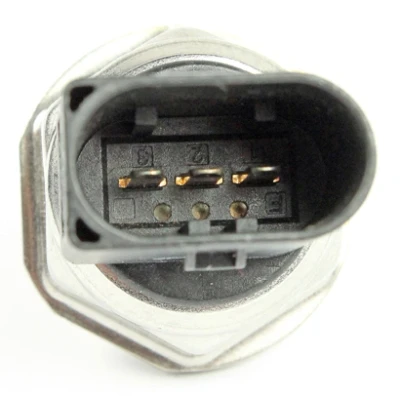 Abbildung von METZGER 0906210 Sensor, Kraftstoffdruck links ORIGINAL ERSATZTEIL AUDI: Q7, A6 C6 Limousine, Avant, VOLKSWAGEN: Touareg I