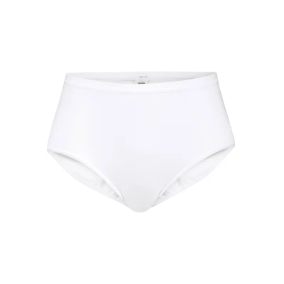 Abbildung von CALIDA High Waist Slip &quot;Natural Comfort&quot;, natürlicher Glanz und glatter Griff, Bundhöhe: 14cm