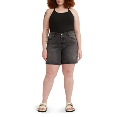 Abbildung von Levi&#039;s Damen Plus Size 501 90s Shorts Denim Black Worn In (Schwarz) 24