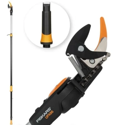 Abbildung von Fiskars Bypass Teleskop Schneidgiraffe für frische Äste und Zweige, Antihaftbeschichtet, Stahlklinge/Aluminiumstiel, Länge 2,4 4 m, Schwarz/Orange, UPX86, 1023624
