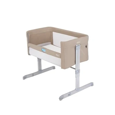 Abbildung von Graco Sweet2Sleep Nachttisch/Stubenwagen/Kinderbett hält Baby nah an Ihnen mit leicht zugänglichem Seitenschienen, 11 Fach höhenverstellbar, 4 Neigungspositionen und Tragetasche, Haferflockenmode