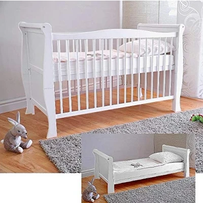 Abbildung von Marsell Baby Gitterbett Babybett Kinderbett mit Aloe Vera Schaumstoffmatratze Zahnschienen höhenverstellbar Weiß umbaubar zum Juniorbett