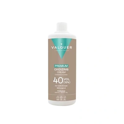 Abbildung von Valquer Profesional Premium Oxygenated Ultra Creamy 40 Vol (12%). Sauerstoffhaltiges Wasser für Farbstoffe. permanente Haarfärbung 1000 ml