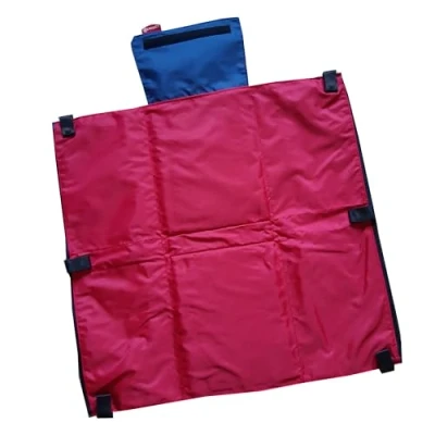 Abbildung von Tragbare Wickelunterlage Wickeltasche Wickelquick®/mit einer Hand bedienbar/sicher durch Abrollschutz/4 Seitentaschen/abwaschbar/blau rot