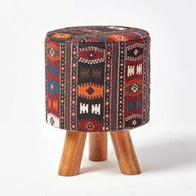 Abbildung von Homescapes Kilim Stoff Sitzhocker Fußhocker Schemel 32 x 42 cm mit bedrucktem Baumwoll Bezug und Holzbeinen