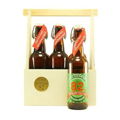 Abbildung von Bier Geschenk 6 er Holz Träger mit Fl. 82. Geburtstag