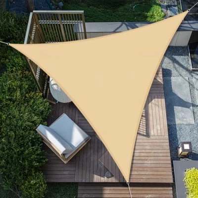 Abbildung von SUNNY GUARD Sonnensegel Wasserdicht 2x2x2m Dreieckig Sonnenschutz Wetterschutz Segel Baldachin UV Schutz für Balkon Terrasse Garten, Sand
