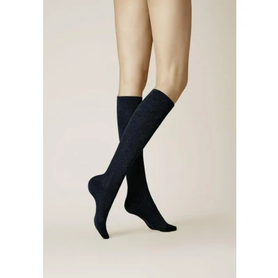 Abbildung von KUNERT Damen Kniestrümpfe Fly&amp;Care® Stützklasse III effektive Stützwirkung 30 DEN Dark navy 8010 41 42