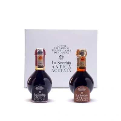 Abbildung von La Secchia &quot;Duetto&quot;, Traditioneller Balsamico Essig aus Modena DOP mit Einem Alter von 20 und 35 Jahren, 2 Flaschen à 100 ml Dosierkappe geblasenem Glas