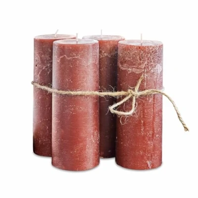 Abbildung von Loberon Kerze 4er Set Homel, durchgefärbt &amp; geruchslos, von Hand gearbeitet, Lange Brenndauer, Adventskerzen, Adventskranz, Stumpenkerzen, Paraffinwachs, rostrot