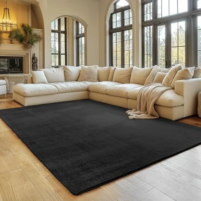 Abbildung von SIMPEX Teppich Wohnzimmer Schwarz 140x200 cm Kurzflor Waschbar, weich &amp; rutschfest, modern einfarbiges Design für Wohnzimmer, Küche Schlafzimmer, Kinderzimmer
