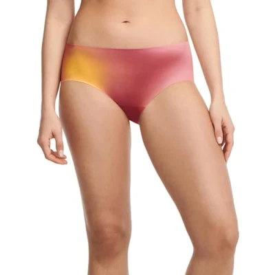 Abbildung von Chantelle SoftStretch Brazilian Slip Henne Pink, Henne, One size