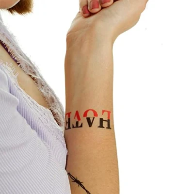 Abbildung von 5 x Hate Love Tattoo Schriftzug in schwarz und rot Temporary Body (5)