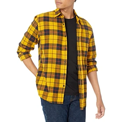 Abbildung von Amazon Essentials Herren Langarmhemd aus Flanell (in Übergröße erhältlich), Gelb Karomuster, XL
