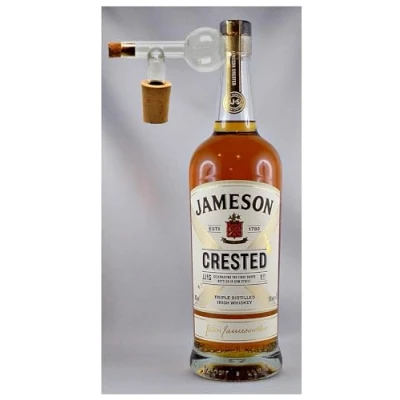 Abbildung von Jameson Crested irischer Whiskey + 1 Glaskugelportionierer zum feinen Dosieren