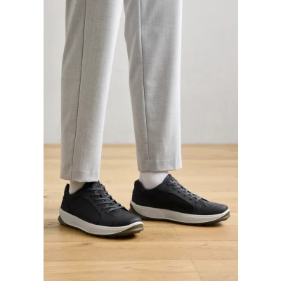 Abbildung von ECCO Herren Byway 2.0 Sneaker, Marine, 39 EU