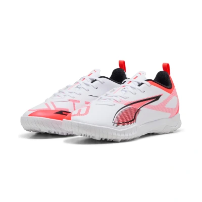Abbildung von Puma Ultra 5 PLAY TT JR Unisex Fußballschuh Multinocken für Kinder, Größe: 34, White/black/glowing red Schuhe