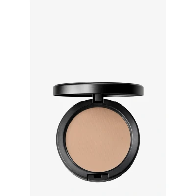 Abbildung von MAC Studio FIX Powder PLUS Foundation Foundation, Größe: 12 g,