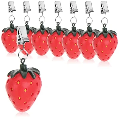 Abbildung von com four® 8X Tischdeckenbeschwerer wetterbeständige Tischtuchgewichte mit Klammer Tischtuchklammer in Erdbeeren Design ca. 40 g (8 Stück Erdbeere 40g)