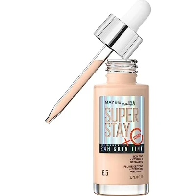 Abbildung von Maybelline New York Foundation, Langanhaltendes Make Up mit Vitamin C, Vegane Formel, Super Stay Skin Tint, Nr. 6.5