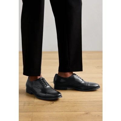 Abbildung von Geox Rezzonico Schnürer, Herren, Größe: 42, Black Schuhe
