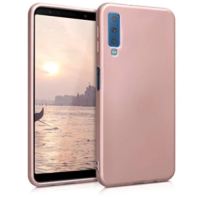Abbildung von kwmobile Case kompatibel mit Samsung Galaxy A7 (2018) Hülle Schutzhülle aus Silikon metallisch schimmernd Handyhülle Metallic Rosegold