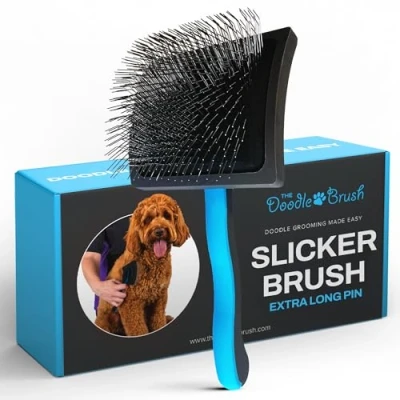 Abbildung von The Doodle Brush, Slicker Hundebürste für Cockapoo Pudelbürste, langhaarige Hunde, Hundentwirrbürste, Hundebürsten die Pflege Extra lange Nadel Slickerbürste einfache