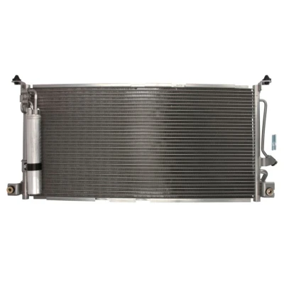 Abbildung von THERMOTEC KTT110294 Klimakondensator mit Trockner 665 MITSUBISHI: Lancer 7 Limousine, Kombi