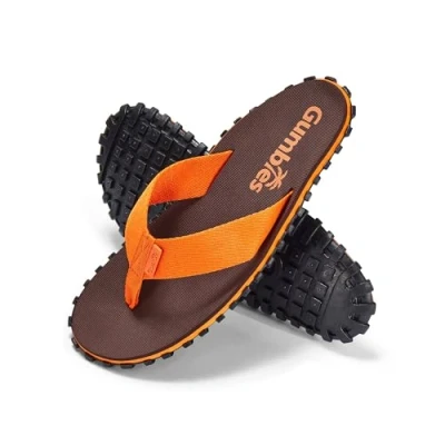 Abbildung von Gumbies Duckbills Badeschlappen mit rutschfester Gummisohle aus recycelten Autoreifen weicher Zehensteg wiederverwerteten PET Flaschen, ergonomisches Fußbett Brown/Orange, 37