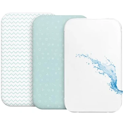 Abbildung von 2X Spannbettlaken aus 100% Baumwolle mit Gummiband 1X Matratzenschoner wasserdichtem Material 3er Set 55x90cm Blau