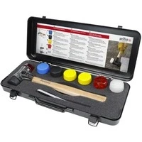 Abbildung von Wiha Schonhammer Set Safety I Hickory Holzstiel Rund Schlagkopf Ø 40 mm Gummihammer mit gemischten Schlagköpfen 9 teilig in Box (44008)