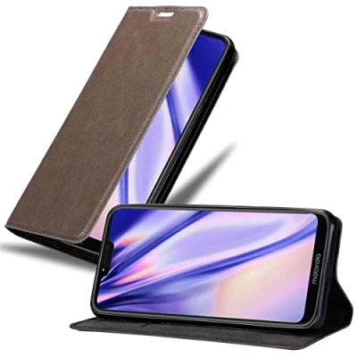 Abbildung von Cadorabo Hülle kompatibel mit Motorola MOTO G7 POWER aus Premium Kunst Leder Flip Klappbare Stoßfeste Magnetische [Standfunktion] [Kartenfächern] Cover für Tasche in Braun