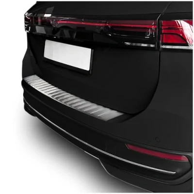 Abbildung von teileplus24 AL212 Aluminium Ladekantenschutz kompatibel mit VW Passat B9 Variant Kombi 2024 , Farbe:Silber