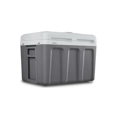 Abbildung von MEDION mobile elektrische Kühlbox 2in1 Kühlen und Wärmen (40 Liter, Thermo elektrisch, Mini Kühlschrank, 3in1 Anschluss 5V USB, 12V &amp; 230V, für Auto Reisemobil Camping Garten Schwimmbad, MD13102)