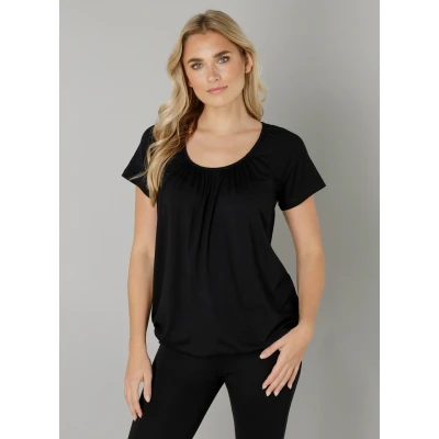 Abbildung von Base Level T Shirt &quot;Yona&quot;, mit Raffung am Ausschnitt und elastischem Bund