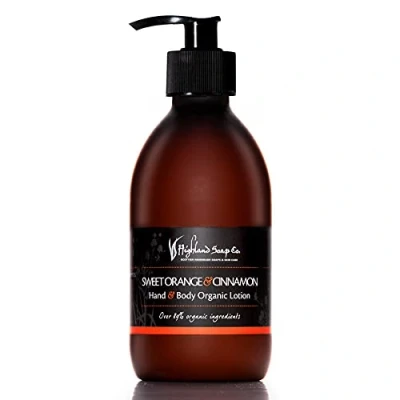 Abbildung von The Highland Soap Company Sweet Orange &amp; Cinnamon Hand Body Lotion 300 ml