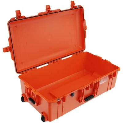 Abbildung von PELI 1615 Air Leichter Robuster Trolley für Kamera Equipment, Wasser und Staubdicht, 71L Volumen, Ohne Schaumstoffeinlage, Farbe: Orange