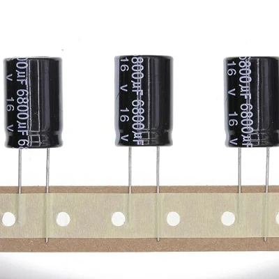 Abbildung von 10 Stück 16V 6800UF Steckbarer Aluminium Elektrolytkondensator 16x25 16 * 25mm