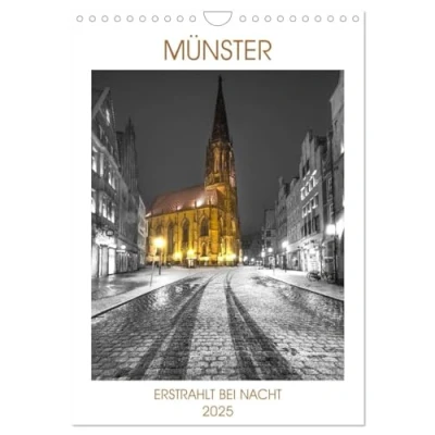 Abbildung von Münster erstrahlt bei Nacht (Wandkalender 2025 DIN A4 hoch), CALVENDO Monatskalender
