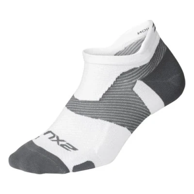 Abbildung von 2XU Unisex Vectr Light Cushion No Show Socken S Schwarz/Titanium